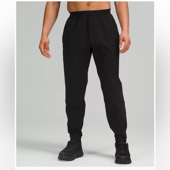lululemon athletica Men's Black Surge Joggers Small